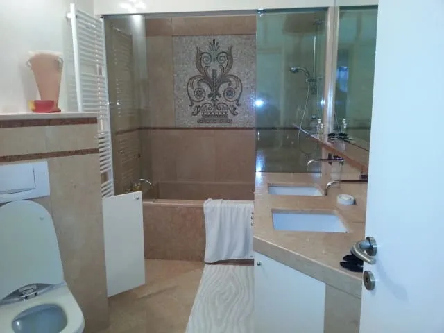 Bagno in marmo, foto 1