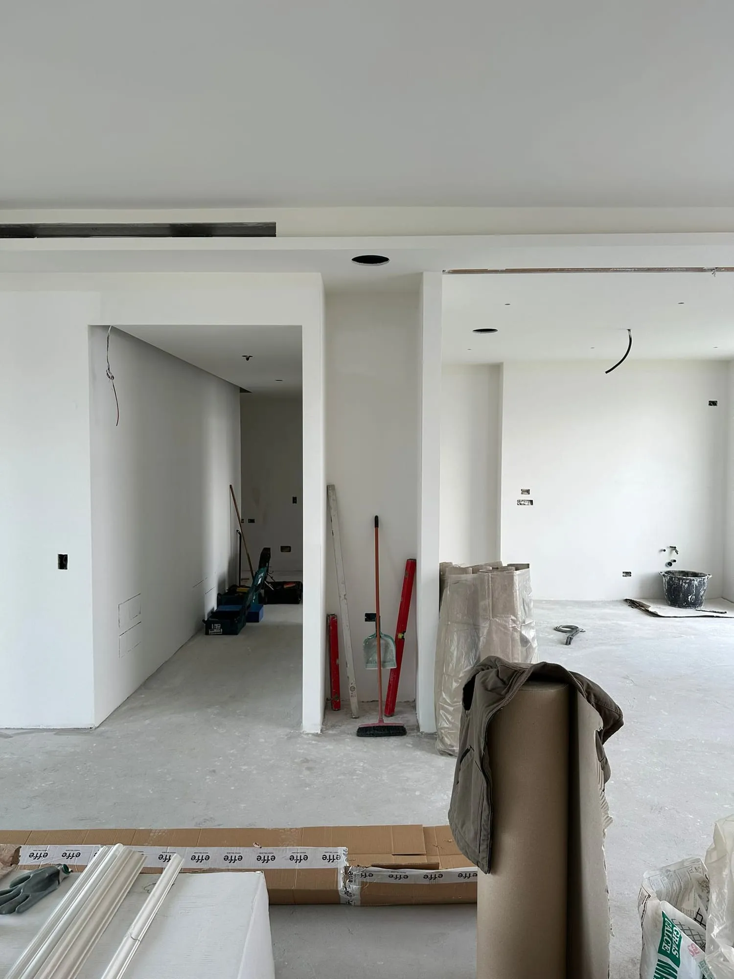 Appartamento completo, Milano, Milano: Zona giorno in cantiere