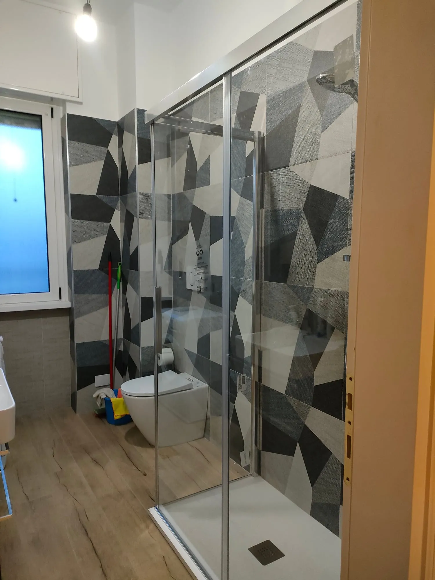 Bagno con disegno triangolare, foto 6