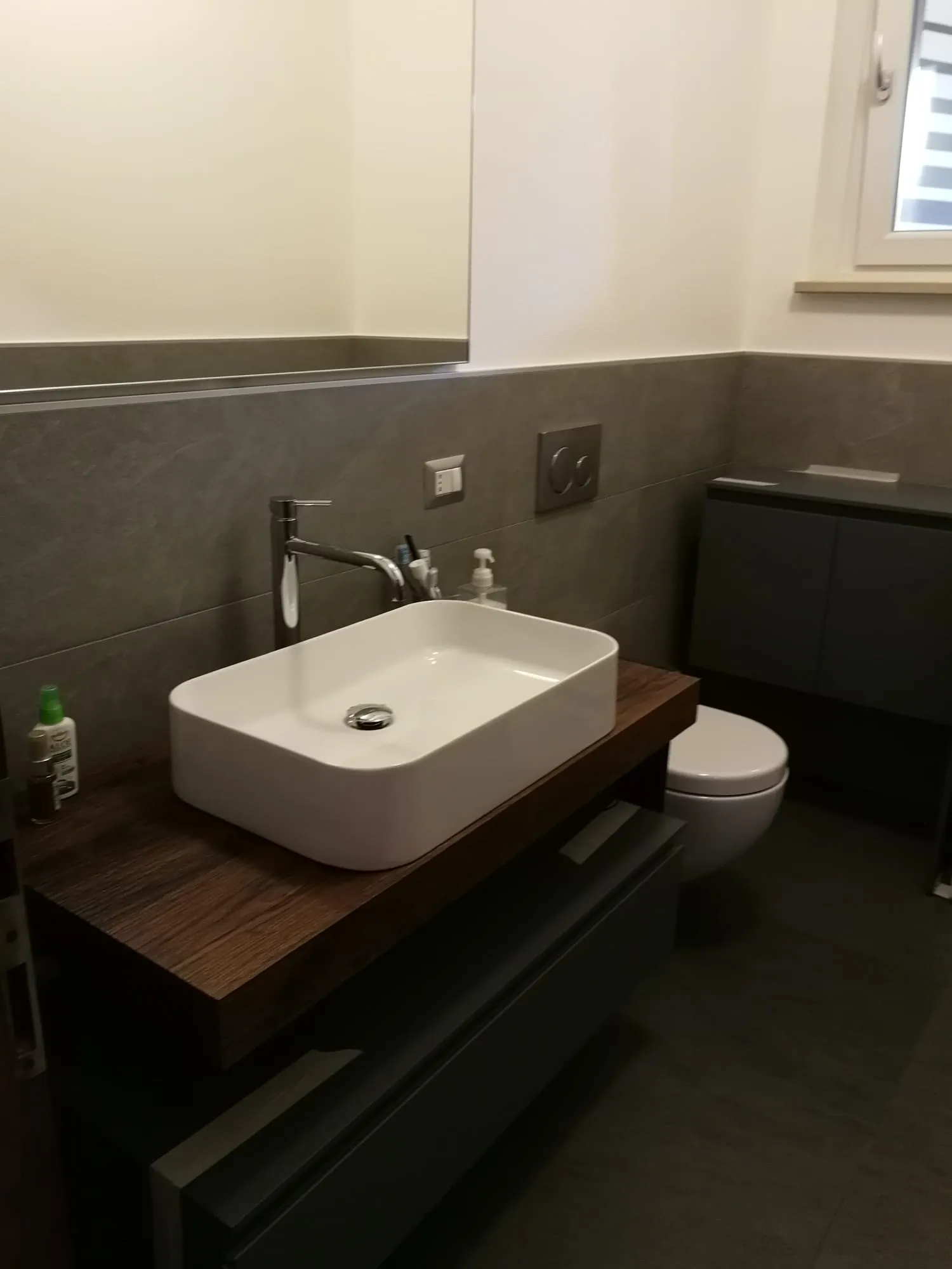 Ristrutturazione bagno, Bollate, ristrutturazione Impresa Ippolito