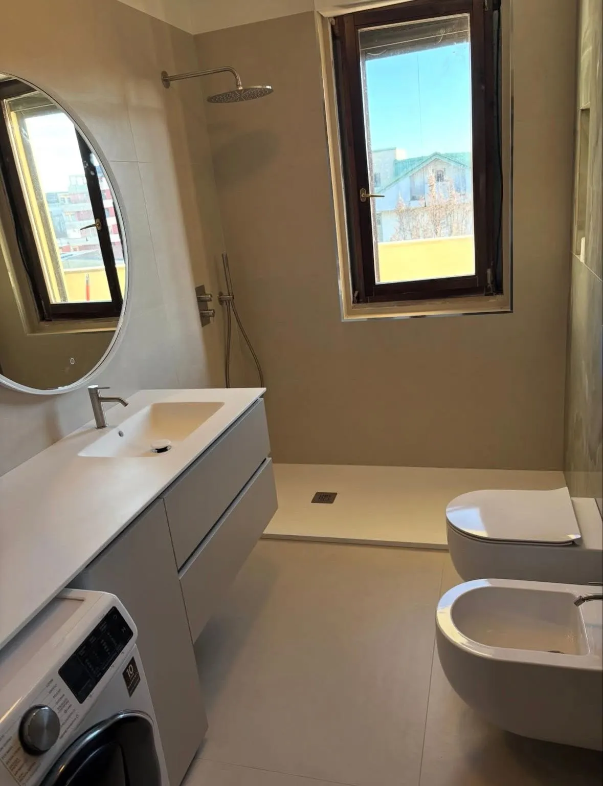 Bagno, Monza, Monza (MB), foto 3